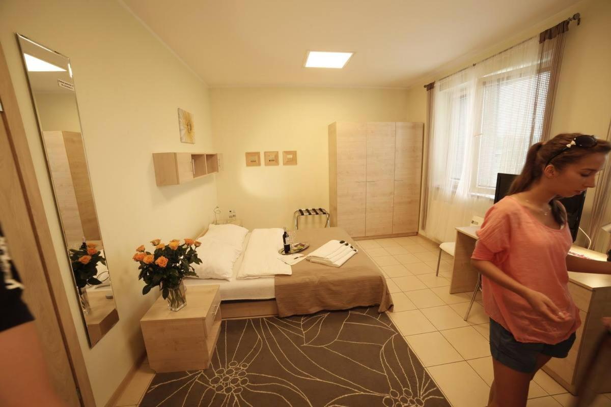 Standard Delegacyjny Bed & Breakfast Dabrowa Gornicza Exterior photo
